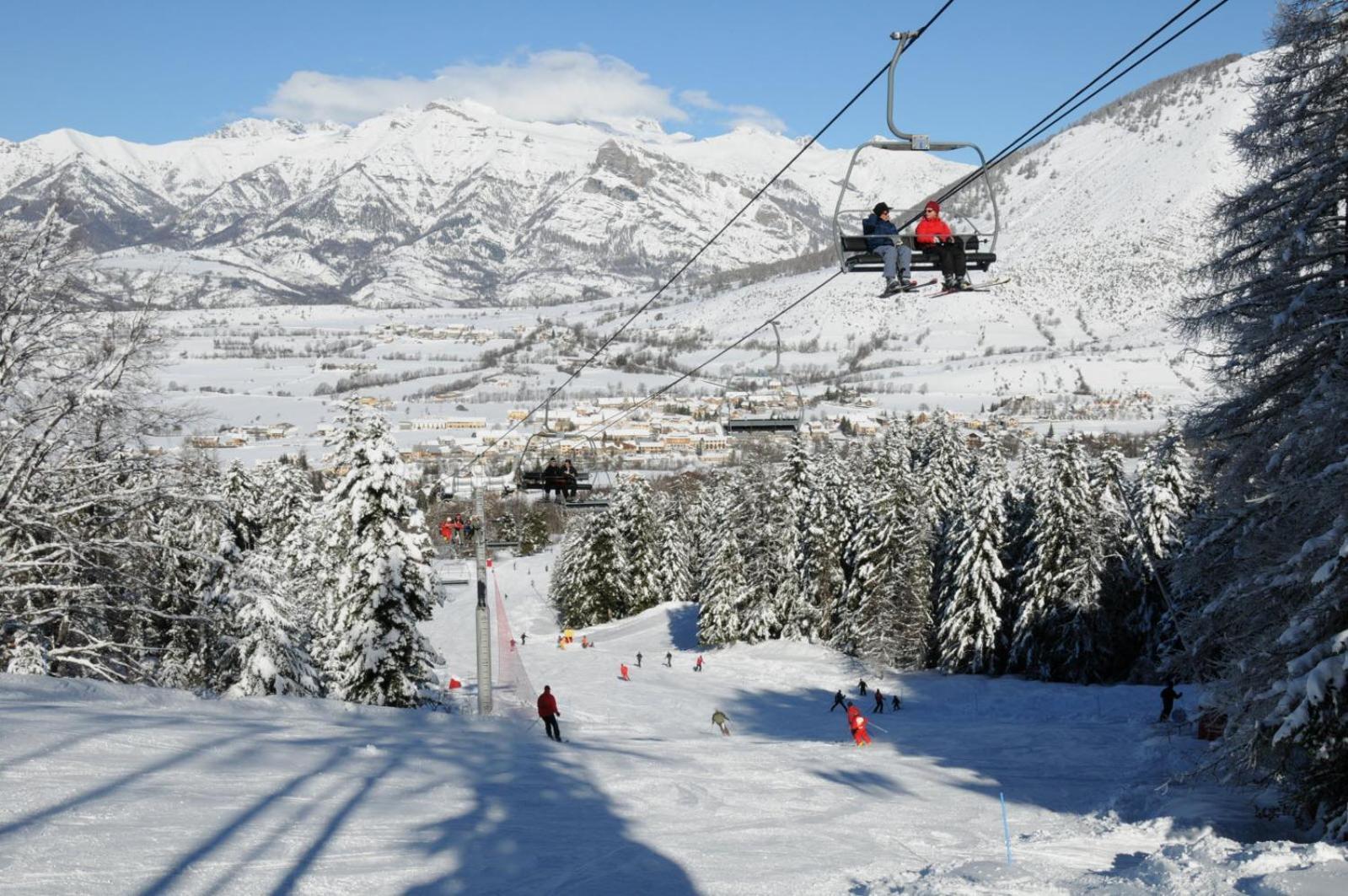 Cosy, Terrasse Proche Des Pistes Et Du Centre Du Village - Wifi Gratuit Apartment *